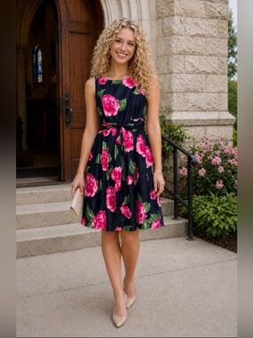 Jessica Howard sleeveless black floral dress